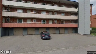 Bostadsrätter till salu i Mönsterås - Bild från Google Street View Bostadsrätter till salu i Mönsterås - Bild från Google Street View