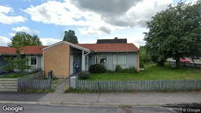 Bostadsrätter till salu i Växjö - Bild från Google Street View Bostadsrätter till salu i Växjö - Bild från Google Street View