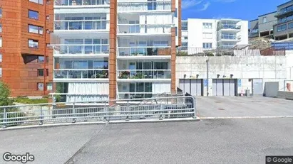 Bostadsrätter till salu i Nacka - Bild från Google Street View Bostadsrätter till salu i Nacka - Bild från Google Street View
