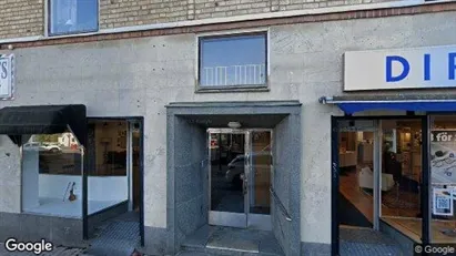 Lägenheter att hyra i Mjölby - Bild från Google Street View Lägenheter att hyra i Mjölby - Bild från Google Street View