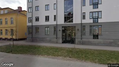 Lägenheter till salu i Kalmar - Bild från Google Street View Lägenheter till salu i Kalmar - Bild från Google Street View