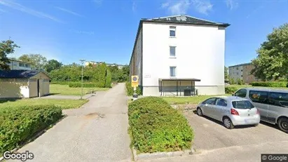 Lägenheter att hyra i Norrköping - Bild från Google Street View Lägenheter att hyra i Norrköping - Bild från Google Street View