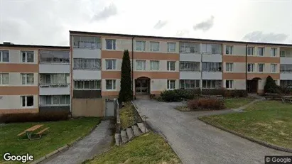 Lägenheter till salu i Huddinge - Bild från Google Street View