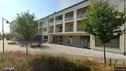 Lägenheter att hyra i Upplands-Bro - Bild från Google Street View Lägenheter att hyra i Upplands-Bro - Bild från Google Street View