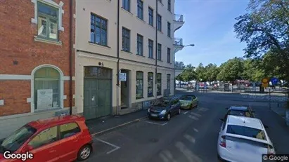 Lägenheter att hyra i Karlskrona - Bild från Google Street View Lägenheter att hyra i Karlskrona - Bild från Google Street View