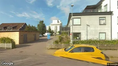 Lägenheter att hyra i Vellinge - Bild från Google Street View Lägenheter att hyra i Vellinge - Bild från Google Street View