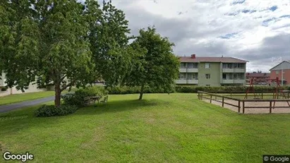 Lägenheter att hyra i Hudiksvall - Bild från Google Street View Lägenheter att hyra i Hudiksvall - Bild från Google Street View
