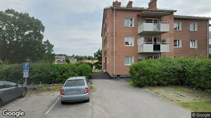 Lägenheter att hyra i Finspång - Bild från Google Street View Lägenheter att hyra i Finspång - Bild från Google Street View
