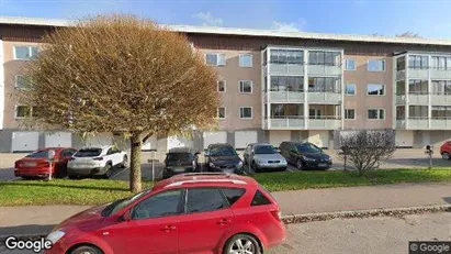 Bostadsrätter till salu i Köping - Bild från Google Street View