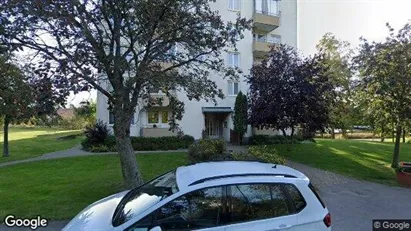 Bostadsrätter till salu i Hammarö - Bild från Google Street View Bostadsrätter till salu i Hammarö - Bild från Google Street View