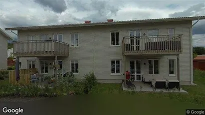 Lägenheter att hyra i Kungälv - Bild från Google Street View Lägenheter att hyra i Kungälv - Bild från Google Street View