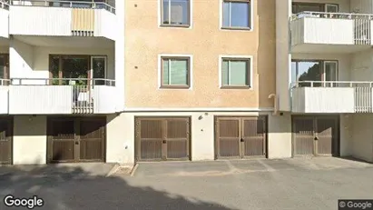 Lägenheter till salu i Uppsala - Bild från Google Street View Lägenheter till salu i Uppsala - Bild från Google Street View
