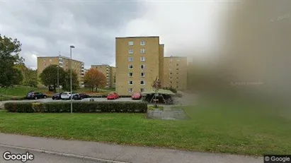 Lägenheter till salu i Karlshamn - Bild från Google Street View Lägenheter till salu i Karlshamn - Bild från Google Street View