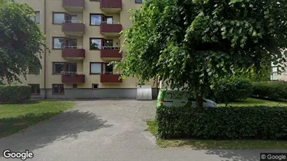 Lägenheter till salu i Kristianstad - Bild från Google Street View Lägenheter till salu i Kristianstad - Bild från Google Street View