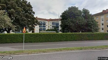 Lägenheter till salu i Norrköping - Bild från Google Street View Lägenheter till salu i Norrköping - Bild från Google Street View