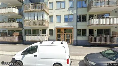 Lägenheter till salu i Uppsala - Bild från Google Street View Lägenheter till salu i Uppsala - Bild från Google Street View