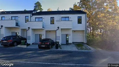 Lägenheter till salu i Järfälla - Bild från Google Street View