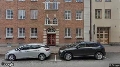Lägenheter till salu i Kristianstad - Bild från Google Street View Lägenheter till salu i Kristianstad - Bild från Google Street View