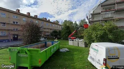 Bostadsrätter till salu i Karlskoga - Bild från Google Street View Bostadsrätter till salu i Karlskoga - Bild från Google Street View