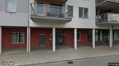 Bostadsrätter till salu i Lomma - Bild från Google Street View Bostadsrätter till salu i Lomma - Bild från Google Street View