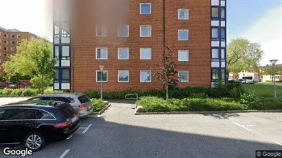 Bostadsrätter till salu i Fosie - Bild från Google Street View Bostadsrätter till salu i Fosie - Bild från Google Street View