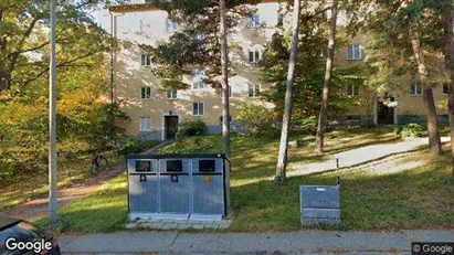 Lägenheter till salu i Västerort - Bild från Google Street View Lägenheter till salu i Västerort - Bild från Google Street View