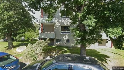 Lägenheter till salu i Västerort - Bild från Google Street View Lägenheter till salu i Västerort - Bild från Google Street View