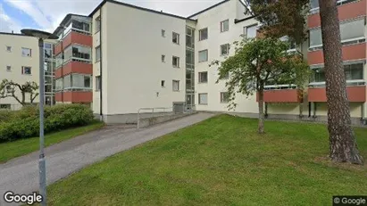 Bostadsrätter till salu i Sandviken - Bild från Google Street View Bostadsrätter till salu i Sandviken - Bild från Google Street View