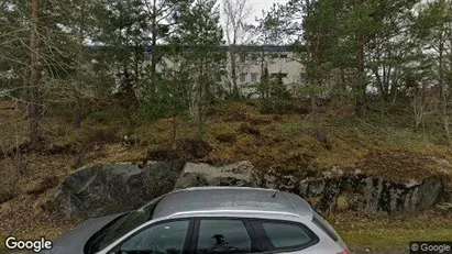 Lägenheter till salu i Upplands-Bro - Bild från Google Street View Lägenheter till salu i Upplands-Bro - Bild från Google Street View