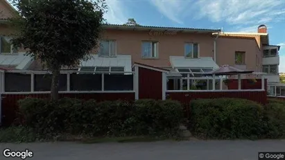 Lägenheter till salu i Huddinge - Bild från Google Street View Lägenheter till salu i Huddinge - Bild från Google Street View
