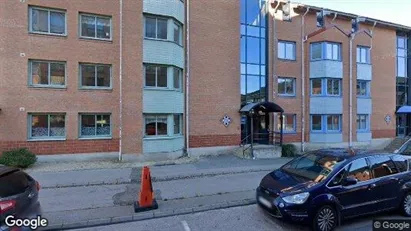 Lägenheter att hyra i Karlskrona - Bild från Google Street View Lägenheter att hyra i Karlskrona - Bild från Google Street View