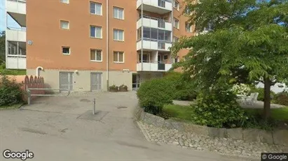 Lägenheter att hyra i Uddevalla - Bild från Google Street View Lägenheter att hyra i Uddevalla - Bild från Google Street View