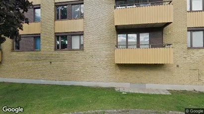 Bostadsrätter till salu i Västerort - Bild från Google Street View Bostadsrätter till salu i Västerort - Bild från Google Street View