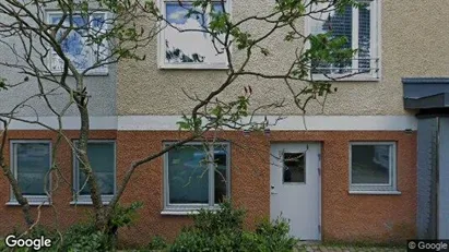 Lägenheter att hyra i Västerort - Bild från Google Street View Lägenheter att hyra i Västerort - Bild från Google Street View