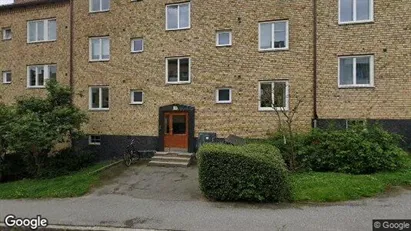 Bostadsrätter till salu i Söderort - Bild från Google Street View Bostadsrätter till salu i Söderort - Bild från Google Street View