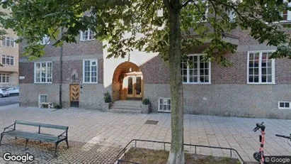 Bostadsrätter till salu i Östermalm - Bild från Google Street View Bostadsrätter till salu i Östermalm - Bild från Google Street View