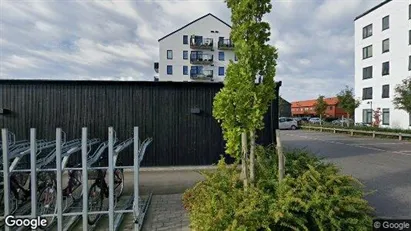 Lägenheter att hyra i Varberg - Bild från Google Street View Lägenheter att hyra i Varberg - Bild från Google Street View