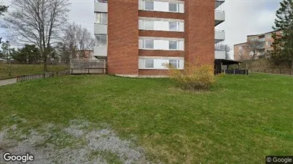 Lägenheter att hyra i Huddinge - Bild från Google Street View Lägenheter att hyra i Huddinge - Bild från Google Street View