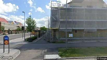 Lägenheter att hyra i Östra Göinge - Bild från Google Street View Lägenheter att hyra i Östra Göinge - Bild från Google Street View