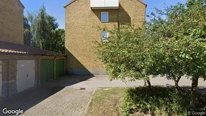 Lägenheter att hyra i Landskrona - Bild från Google Street View Lägenheter att hyra i Landskrona - Bild från Google Street View
