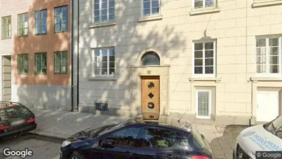 Bostadsrätter till salu i Östermalm - Bild från Google Street View Bostadsrätter till salu i Östermalm - Bild från Google Street View