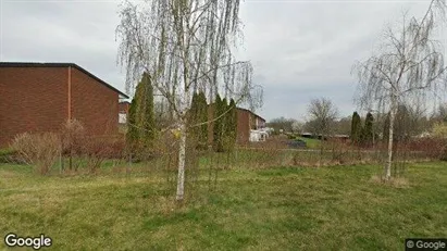 Bostadsrätter till salu i Örebro - Bild från Google Street View Bostadsrätter till salu i Örebro - Bild från Google Street View