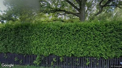 Lägenheter till salu i Danderyd - Bild från Google Street View Lägenheter till salu i Danderyd - Bild från Google Street View