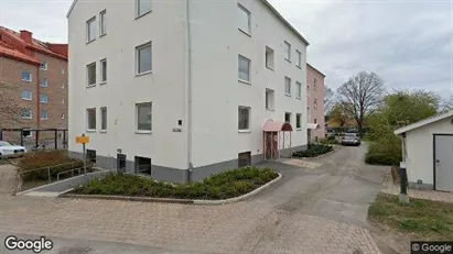 Lägenheter att hyra i Halmstad - Bild från Google Street View Lägenheter att hyra i Halmstad - Bild från Google Street View