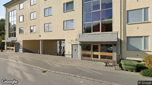 Bostadsrätter till salu i Nacka - Bild från Google Street View