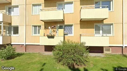 Lägenheter till salu i Enköping - Bild från Google Street View Lägenheter till salu i Enköping - Bild från Google Street View