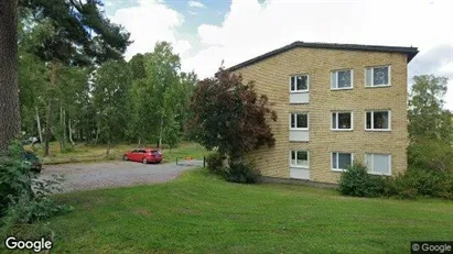 Bostadsrätter till salu i Botkyrka - Bild från Google Street View Bostadsrätter till salu i Botkyrka - Bild från Google Street View