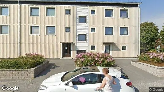 Bostadsrätter till salu i Upplands-Bro - Bild från Google Street View