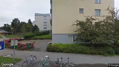 Bostadsrätter till salu i Huddinge - Bild från Google Street View Bostadsrätter till salu i Huddinge - Bild från Google Street View