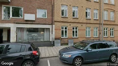 Lägenheter att hyra i Trollhättan - Bild från Google Street View Lägenheter att hyra i Trollhättan - Bild från Google Street View